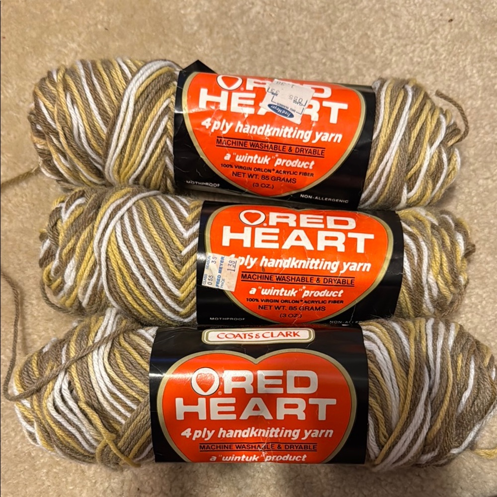 Red Heart 4-Ply Handknitting Yarn